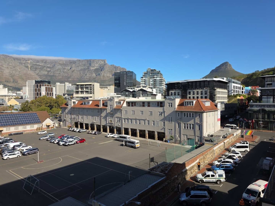 2 Bedroom Property for Sale in De Waterkant Western Cape